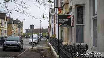 UK house prices jump 3.7% in November