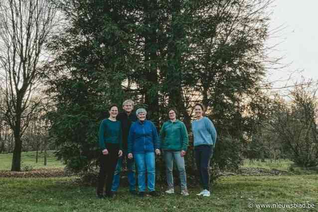 Familie Van Gorp organiseert echte Duitse kerstmarkt met glühwein volgens eigen Duits familierecept: “Waarom nog naar Aken rijden?”