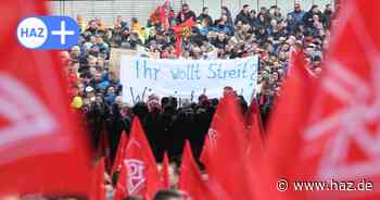 Warnstreik bei VWN in Hannover: "Ich dachte, ich hätte bei VW eine Zukunft"