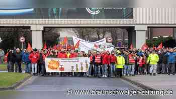 Demo in Salzgitter: Das ganze VW-Werk stand vor dem Tor