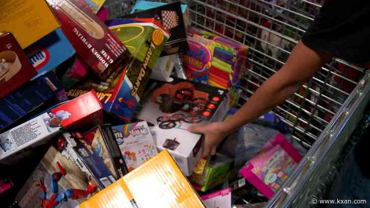 LIST: How to donate to families in need this holiday season