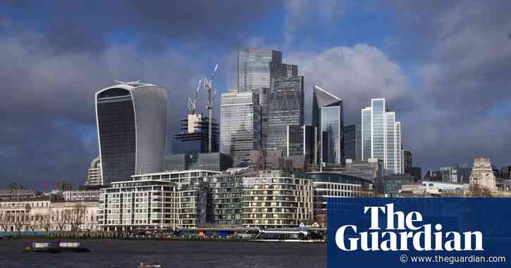 St James’s Place to axe 500 jobs in £200m cost-cutting drive