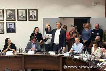 Nieuwe gemeenteraad legt eed af in Kasterlee: coalitie cd&v team KLT en N-VA kan aan de slag