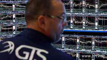 Dow legt Pause ein: Nasdaq-Indizes ziehen mit Rekordhochs nach