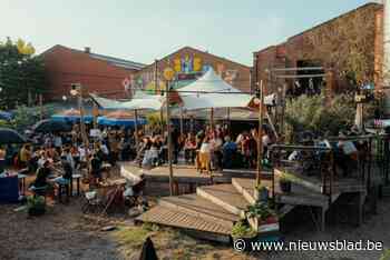 Protest tegen nieuw woonproject op site van populaire zomerbar: “Dit is een prachtige plek en dat moet het blijven”