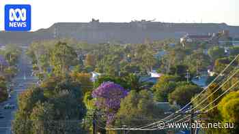 Outback NSW region beset by rolling blackouts for several weeks loses power again