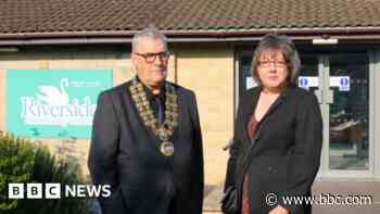 Council's no confidence vote in county authority