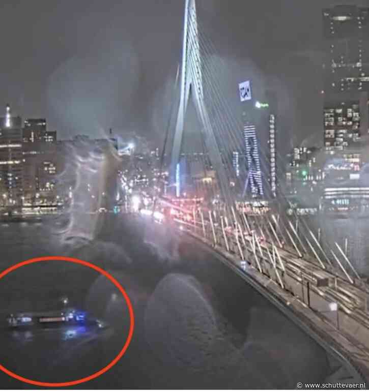 Onderzoeksraad nodigt watertaxi’s, waterbus en anderen uit voor gesprek over ongevallen Nieuwe Maas Rotterdam