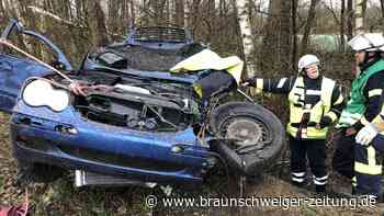 Polizei Gifhorn: Autofahrer überlebt Unfall um Haaresbreite