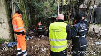 Occupazione abusiva nel parco di Monte Mario. Liberate strutture del Comune, otto denunciati