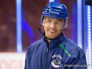 Manny Malhotra can use Canucks’ 2011 Stanley Cup run in teaching next generation with Abbotsford