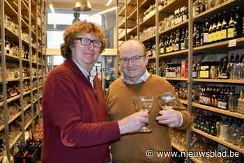 “In het slechtste geval genieten we er zelf nog jaren van”: familiezaak met 400 biersoorten sluit na 70 jaar
