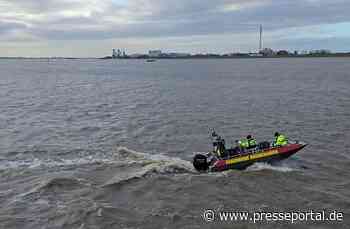 FW Bremerhaven: Alarmübung auf der Weser vor Bremerhaven