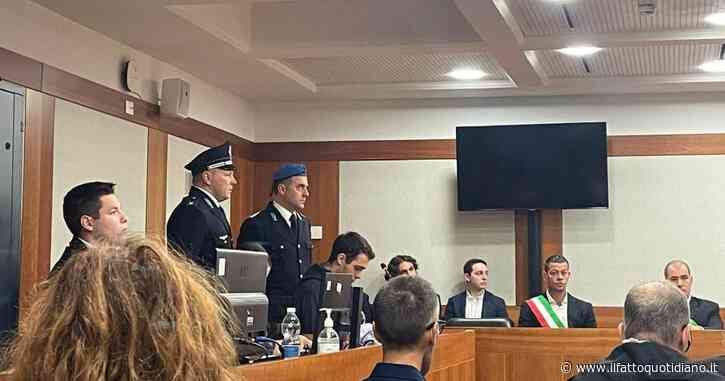 Ergastolo per Turetta, il papà Gino Cecchettin: “Giulia non ce la ridaranno mai, oggi solo un passaggio legale” – Il racconto dall’Aula