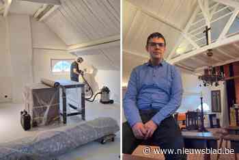 Water sijpelt in wereldberoemd Brits huis, vrijwilligers en crowdfunding moeten beschermde kapel redden: “Dit is heilige grond”