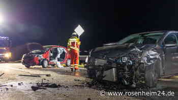 Schwerer Unfall auf TS16 bei Tittmoning: Einheimischer (87) in Lebensgefahr