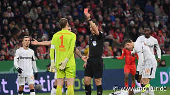 „Er sollte einfach zurücktreten“: Neuer erntet Shitstorm nach historischem ersten Platzverweis