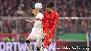 DFB-Pokal live! 0:1 und Unterzahl - Luft für Bayern wird dünn