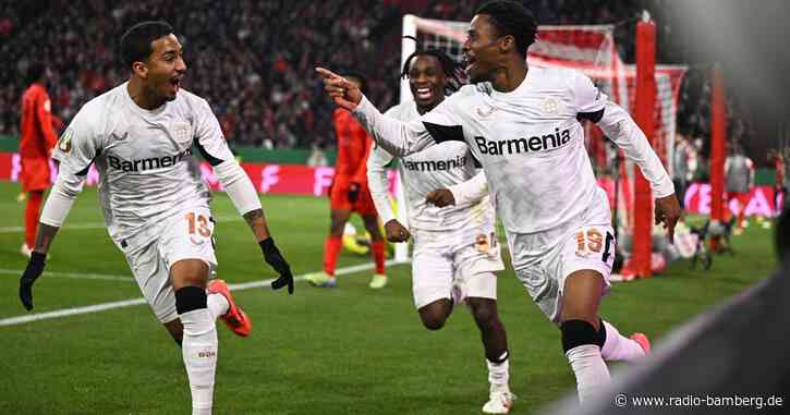 Bayer siegt nach Rot gegen Neuer – Bielefeld überrascht