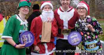 Festive fun at annual Santa Dash in Cassiobury Park