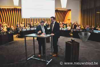 Nieuwe gemeenteraad start met ‘heiligverklaring’ en dertien nieuwe gezichten