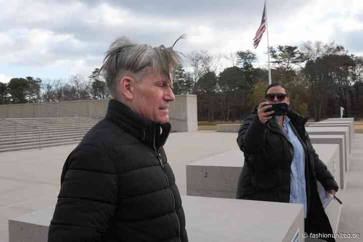 Lebensgefährte des ehemaligen Abercrombie-Chefs plädiert auf nicht schuldig wegen Sexhandel