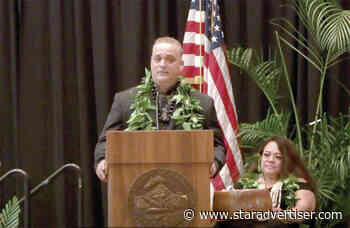 Kimo Alameda is sworn in as Hawaii island mayor