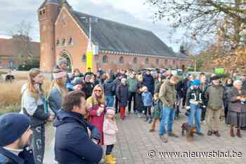 Buren realiseren project met centen van buurtbudget: “Boogjeswandeling zet geschiedenis van de wijk in de kijker