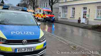 Einsatz mitten in Rosenheim: Unfall in Parkhaus ruft Polizei auf den Plan