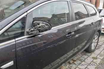 Alleenstaande mama (48) deelt via sociale media beelden van beschadigde wagen: “Ik hoop dat ik te weten kom wie het was”