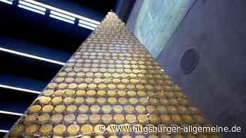 Christbaum aus Gold: Warum die Vorweihnachtszeit auch die Zeit des Protzens ist