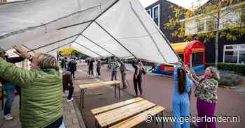Samen banden plakken op Gelderlands eigen Koningsdagfeestje: de Gelredag