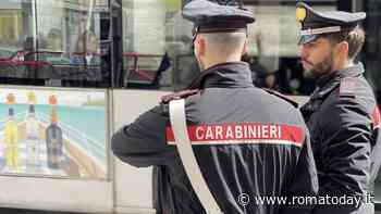 Una quindicenne è stata abusata sessualmente sul bus mentre andava a scuola