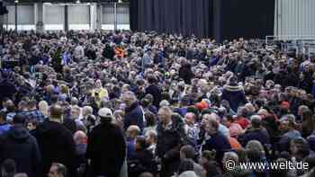 Konzernchef Blume ausgebuht – Hitzige Wortgefechte bei VW-Betriebsversammlung