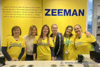 Kleine wachtrij bij opening Zeeman waar je ook tweedehandskleding kan binnenbrengen
