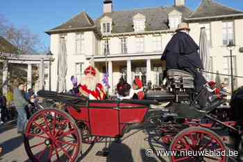 IN BEELD. Sinterklaas op bezoek in Deurne