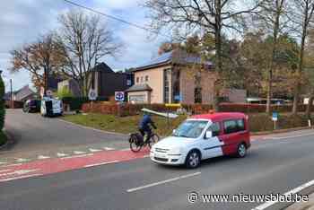 Kruising Meivuurstraat en Poederleeseweg is officieel zwart punt: “Spooroverweg op 1,5 kilometer speelt rol in gevaarlijke situatie”