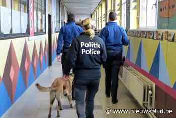 Politie controleert in twee middelbare scholen op drugsbezit