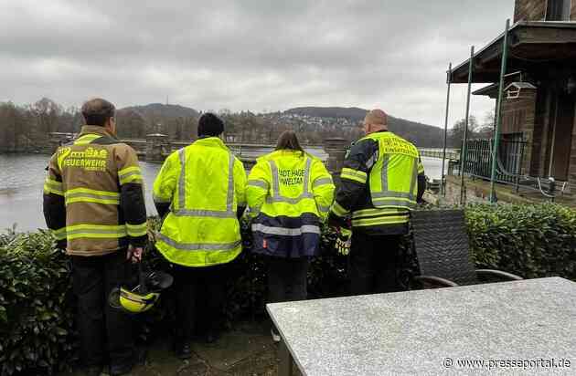 FW-EN: Vier Einsätze - Gewässerverunreinigung, Tierrettung und hilflose Person hinter der Tür.