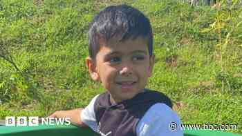 'No excuses' for boy's care - Health Secretary