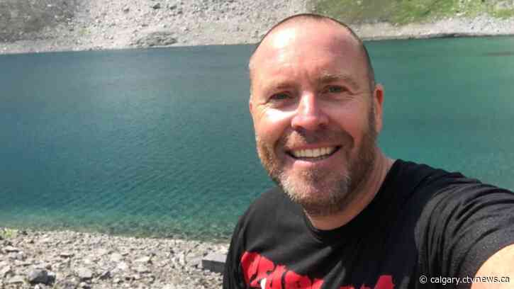 Former Calgary police officer wanted on Canada-wide warrant