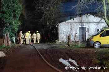Huis onbewoonbaar na zware schouwbrand in Sint-Huibrechts-Lille