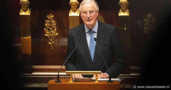 Franse wetgevers keuren een motie van wantrouwen goed, waardoor de premier wordt afgezet en de economische onzekerheid toeneemt