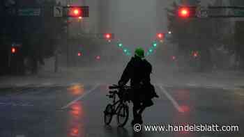 Naturkatastrophen: Swiss Re: Wirbelstürme und Gewitter treiben Schadenlast für Versicherer hoch