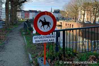 Alleen Sinterklaas mag nog door: nieuw vrolijk verkeersbord opgedoken in Gent