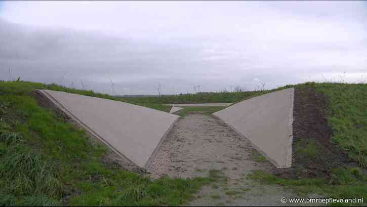 Zeewolde - Bijna alle verouderde landschapskunstwerken in Flevoland vernieuwd