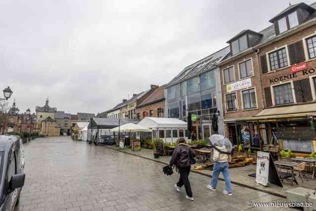 Parket eist vier jaar cel tegen Lierenaar die vrouw in toiletten van café zou verkracht hebben: “Hij trok haar binnen in het hokje en ging met zijn hand in haar beha en broek”