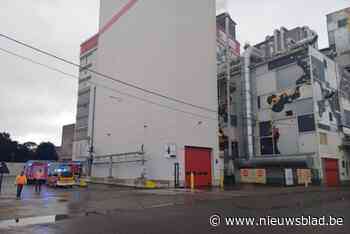 Machine vat vuur bij Maselis