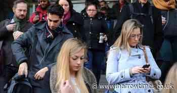 Major disruption at busy London station 'to last all day' after overhead wire damage