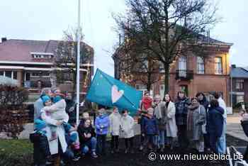 Gemeente hijst Koestervlag als steun na verlies van kindje